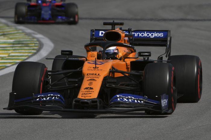 Carlos Sainz, pembalap tim McLaren yang akan gabung Ferrari musim depan