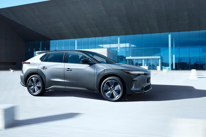 Toyota bZ4X di Jepang hanya tersedia lewat layanan berlangganan KINTO.