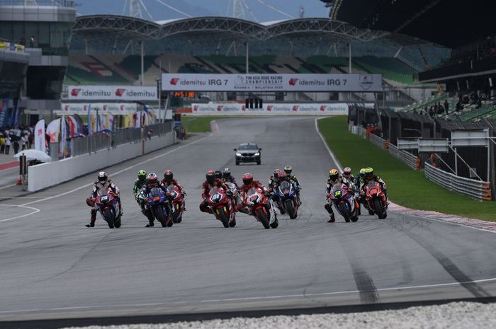 Andi Gilang harus mengalami crash di Hasil Race 2 SS600 ARRC Malaysia 2022 