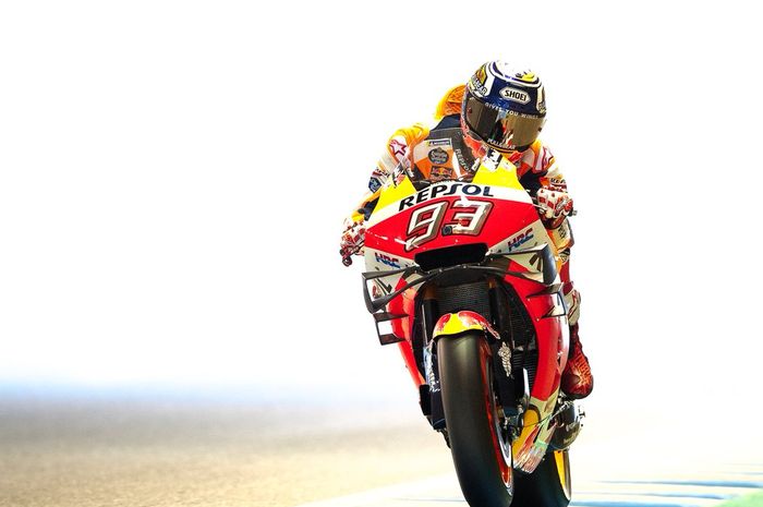 Marc Marquez berhasil meraih pole positon, sementara Valentino Rossi kedodoran  berada di posisi ke-10, berikut hasil kualifikasi MotoGP Jepang 2019