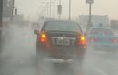 Ini Sebabnya Saat Hujan Deras Jangan Pakai Lampu Hazard, Simak Ya