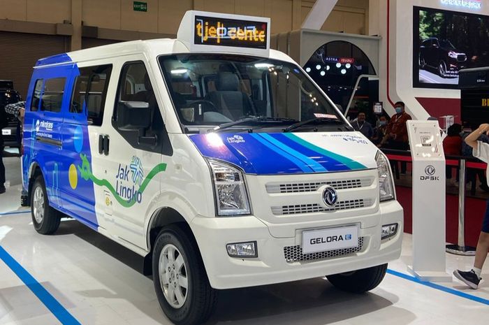 Mobil listrik DFSK Gelora E diuji coba sebagai angkutan umum di Jakarta, ini kelengkapan kabinnya.