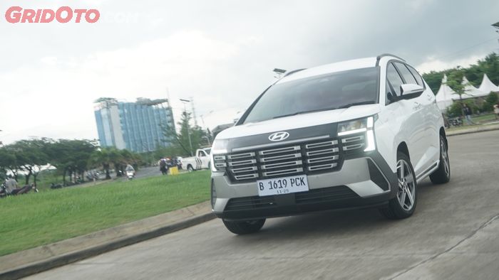 Hyundai Stargazer Cartenz Prime HSS