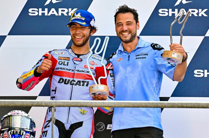 Alberto Giribuola yang merupakan mantan crew chief Andrea Dovizioso dan kini menjadi crew chief Enea Bastianini di Gresini Ducati