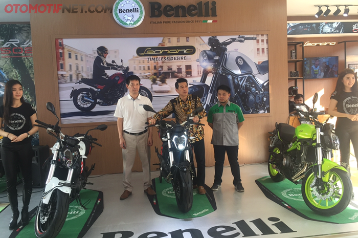 Launching Benelli TnT 249S