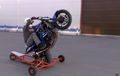 Asyik Nih! Alat Ini Dibuat untuk Latihan Freestyle, Mau Wheelie Dijamin Enggak Akan Jatuh