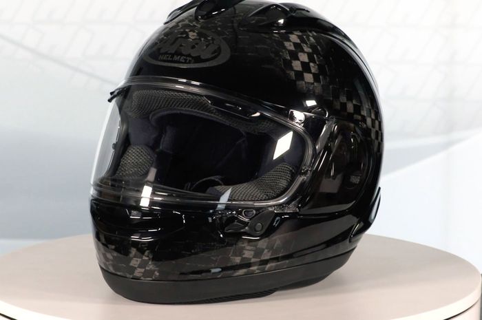 Arai RX7-RC Carbon Composite harganya tembus puluhan juta rupiah