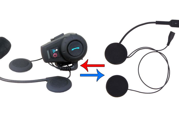 Intercom helm (kiri) dan headset helm bluetooth (kanan)