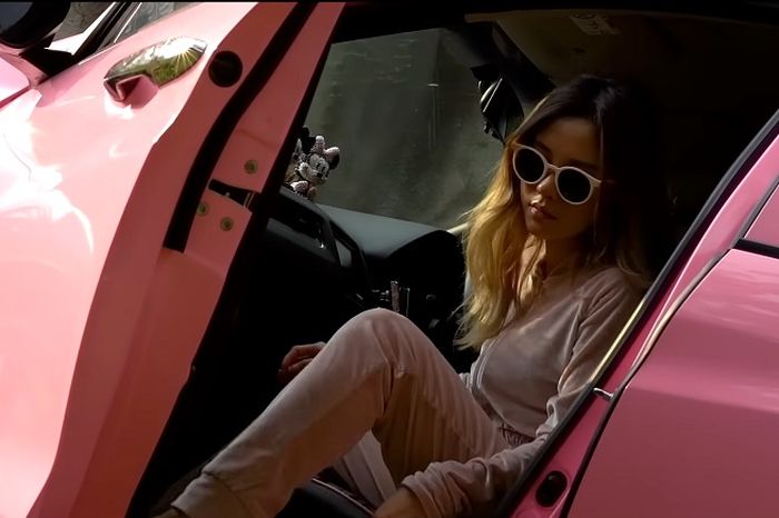 Modifikasi Honda HR-V ala Jessica Jane hadir dalam nuansa warna pink