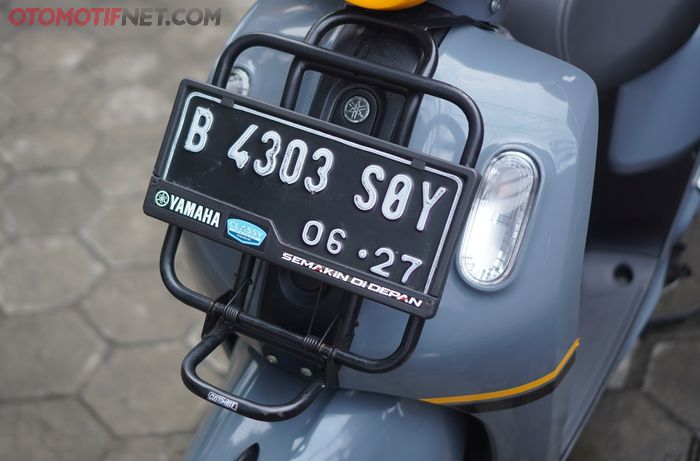 Front rack lengkapi tampilan bagian depan Yamaha Fazzio