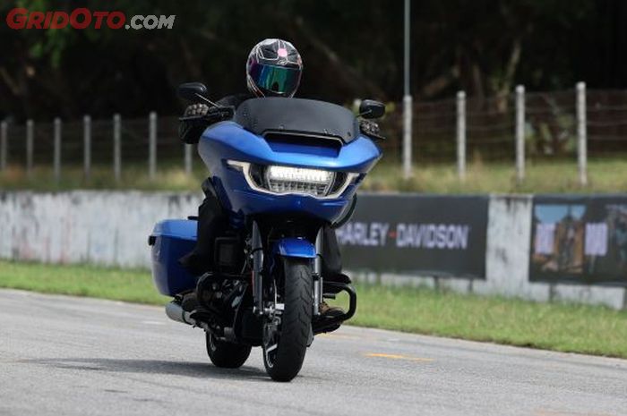 Harley-Davidson Road Glide 2024, wajah barunya lebih sangar pakai headlamp full LED