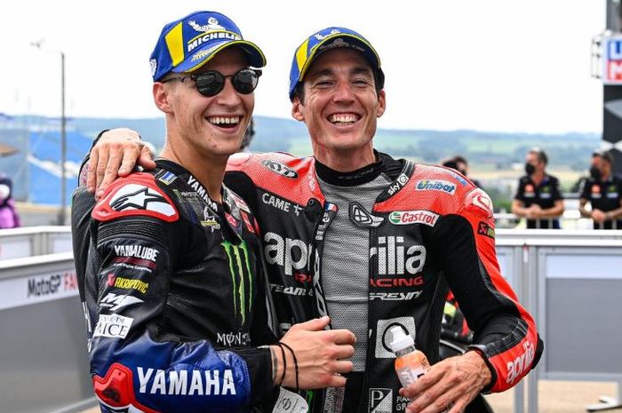 Sama-sama bersaing jadi juara MotoGP 2022, Fabio Quartararo dan Aleix Espargaro saling waspada di paruh musim kedua. 