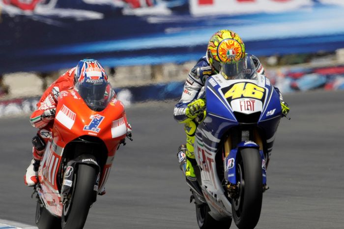 Casey Stoner dan Valentino Rossi