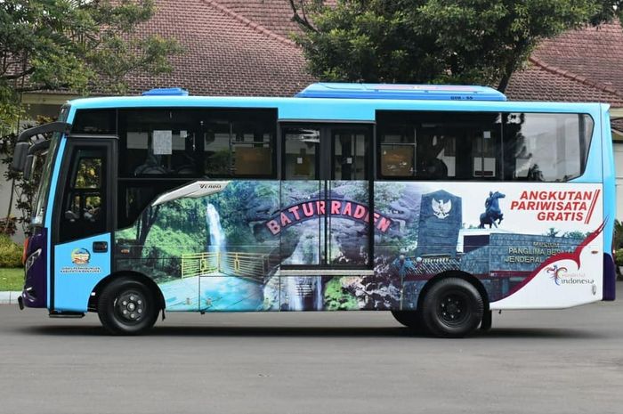 Bus pariwisata gratis di Kabupaten Banyumas untuk OtoTraveling.