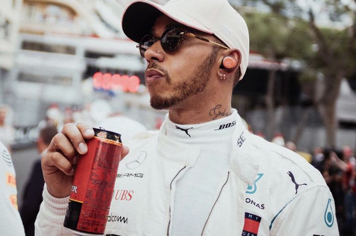 Lewis Hamilton menyebut latihan bebas hari pertama F1 Monako terasa seperti mimpi bagi tim Mercedes (24/05/2019)