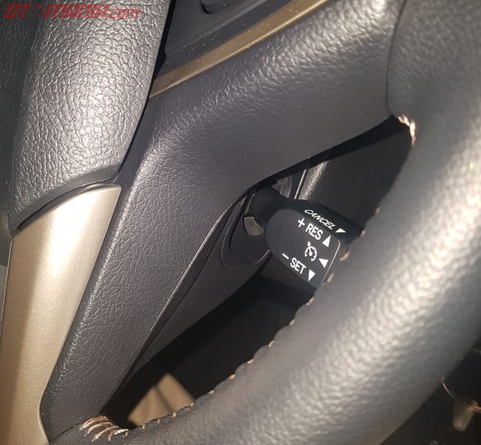 Penambahan fitur cruise control pada Innova Reborn