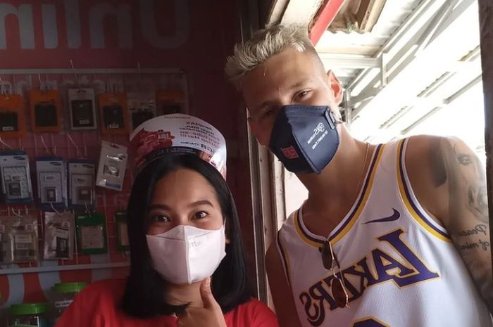 Fabio Quartararo sudah sampai di Mandalika, langsung mampir ke konter HP andalannya