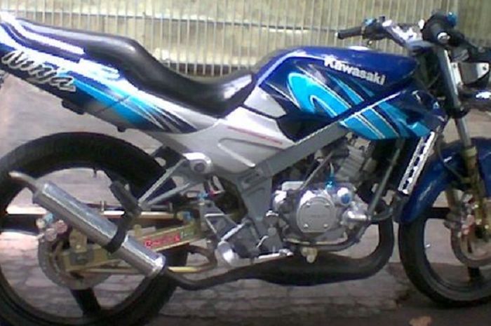 Ilustrasi Kawasaki Ninja 150