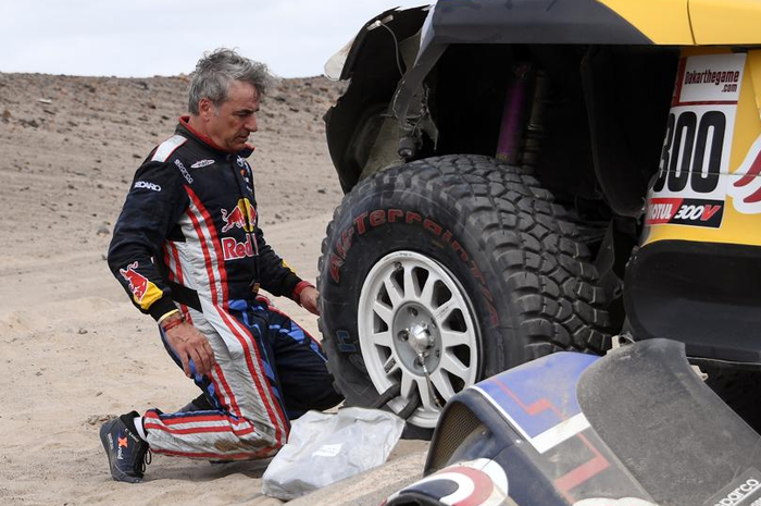 Carlos Sainz di stage 4 Reli Dakar 2019