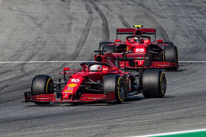 Untuk mebgejar ketertinggalan, Ferrari berencana memperbarui power unit untuk di beberapa sisa musim F1 2021