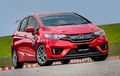 Pakai Baju Merah Candy, Aura Honda Jazz GK5 Ini Langsung Sporty
