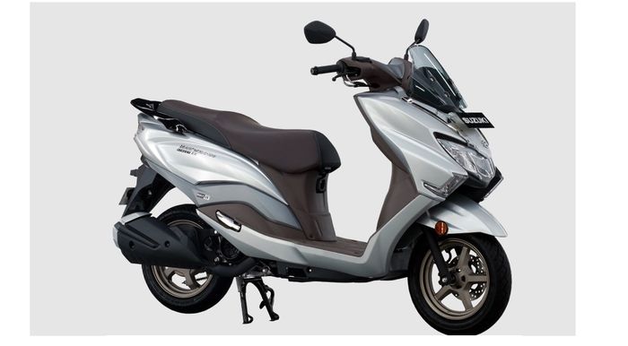 Pilihan warna Suzuki Burgman Street 125 EX