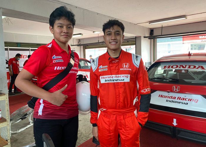 Naufal Rafif Busro dan Avila Bahar. Dua pembalap muda Honda Racing Indonesia yang sukses di seri 1 ISSOM 2022