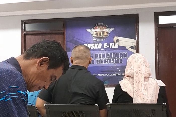 Posko Pengaduan Tilang Elektronik (ETLE) di Subdit Gakkum Ditlantas Polda Metro Jaya