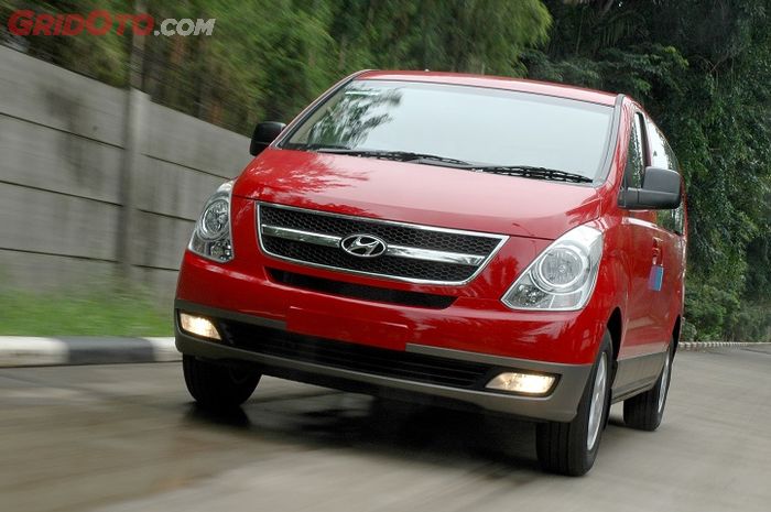 Ilustrasi Hyundai H-1 2008