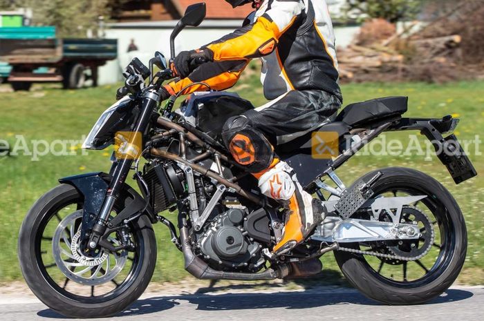 Beberapa ubahan terlihat di KTM Duke 390 anyar ini