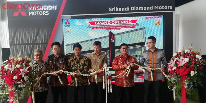 Peresmian dealer Mitsubishi Pondok Cabe, Tangerang Selatan