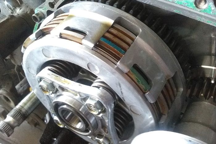 Kampas kopling Supra di CB150R