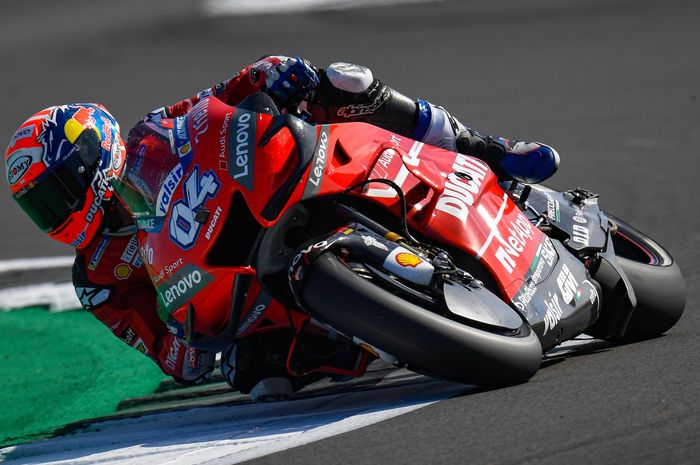 Sporting Director Ducati Corse, Paolo Ciabatti meyebut Andrea Dovizioso  akan tetap ikut serta saat tes MotoGP San Marino meski belum sepenuhnya fit