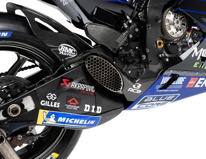 Knalpot motor MotoGP Yamaha-M1 menggunakan satu knalpot