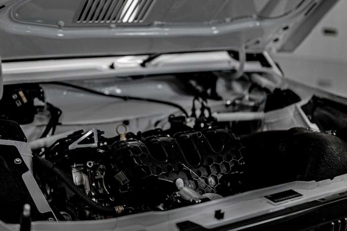 Modifikasi Fiat Panda sudah engine swap pakai mesin Ford Fiesta bertenaga 296 dk