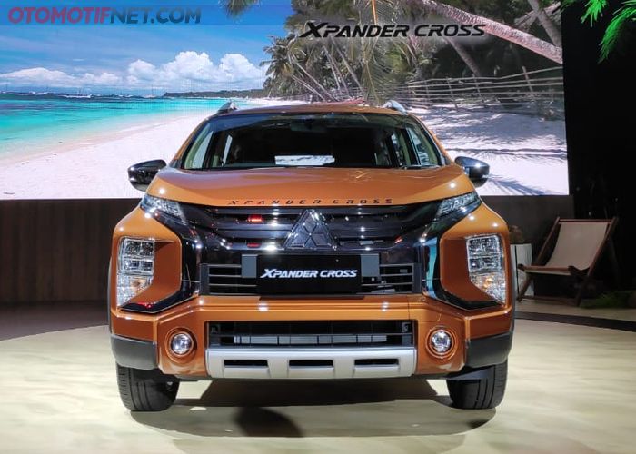 Xpander Cross Punya Varian Premium Package Ini Bedanya Dari Yang Lain Gridoto Com