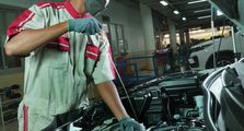 Cek Fakta, Apakah Mobil Hybrid Benar-Benar Tak Perlu Ganti Oli?