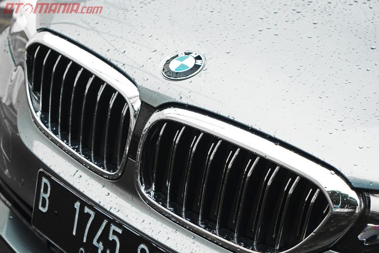Awalnya Bmw Bukan Produsen Mobil Begini Ceritanya Gridoto Com