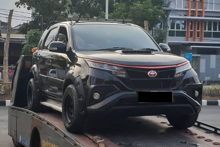 Toyota Rush Lama Ganti Muka Ke All New Rush Ini Bentuknya Gridoto Com