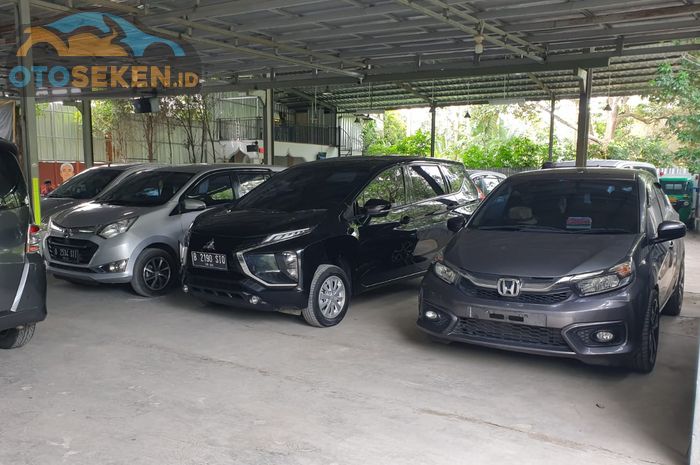 Rekomendasi mobil bekas yang pas buat keluarga