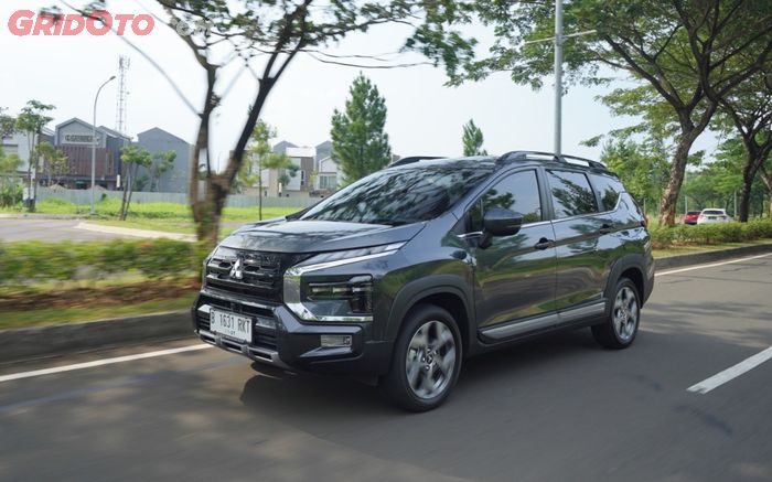 Mitsubishi Xpander Cross Premium Package CVT 2022