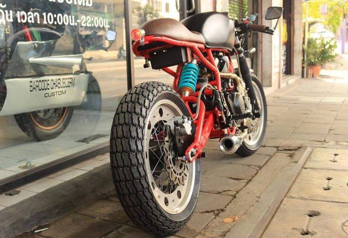 Stallion Buccaneer 250i custom cafe racer dari Barcode Cabuderm Customs