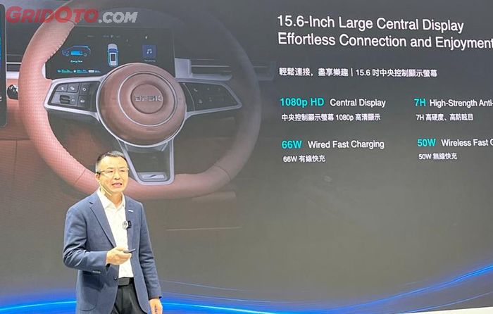 Joe Zhou, Deputy General Manager, Overseas Sales and Service Division DFSK