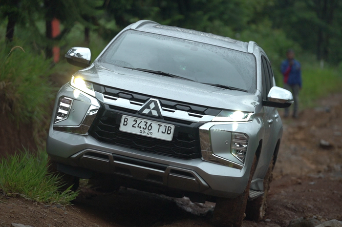 Mitsubishi Pajero   