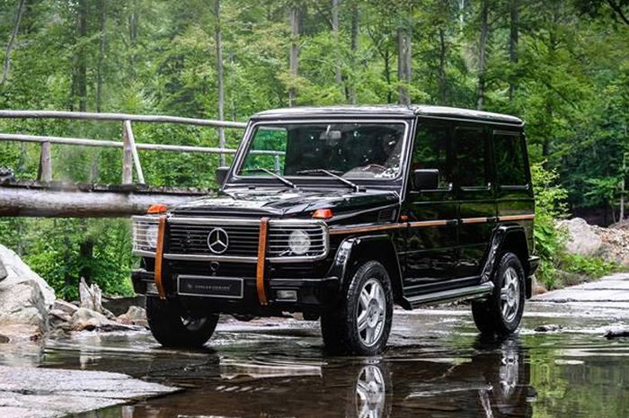 Tampilan Asik Nan Klasik Mercedes-Benz G-Class 1990