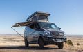 Mercedes-Benz Sprinter Pakai Panel Surya, Disulap Jadi Mobil Camping