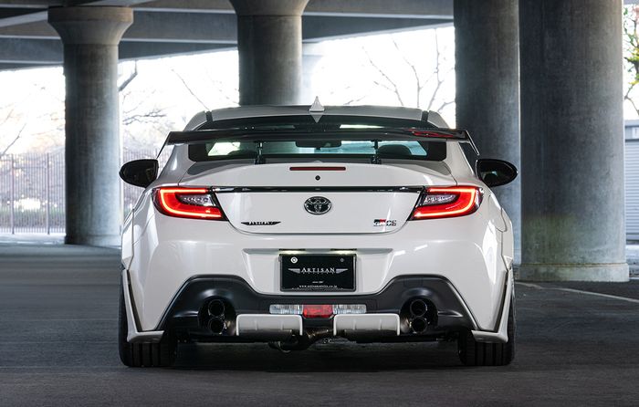 Tampilan belakang modifikasi Toyota GR 86 garapan Artisan Spirits