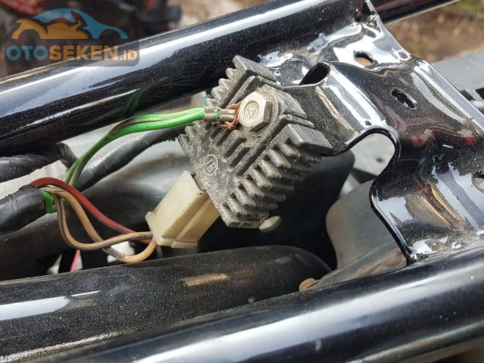 Kiprok Honda Win kecil banget, maklum cuma 6 Volt kelistrikannya 