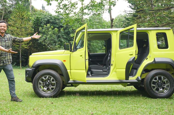 Suzuki Jimny 5 Pintu sudah meluncur di Indonesia