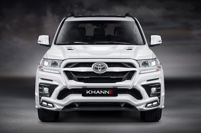 Modifikasi Toyota Land Cruiser hasil garapan Khann, Rusia